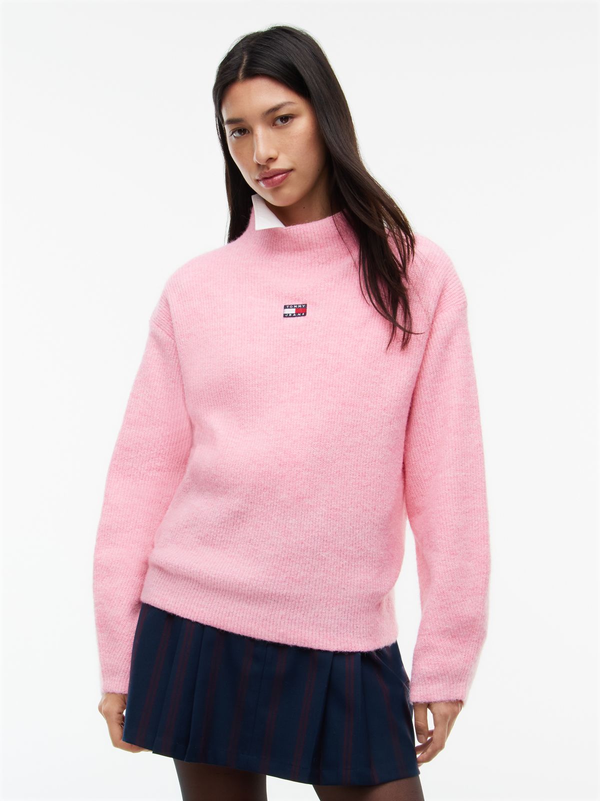 Tommy Jeans Badge Mockneck Sweater — Pink Sugar