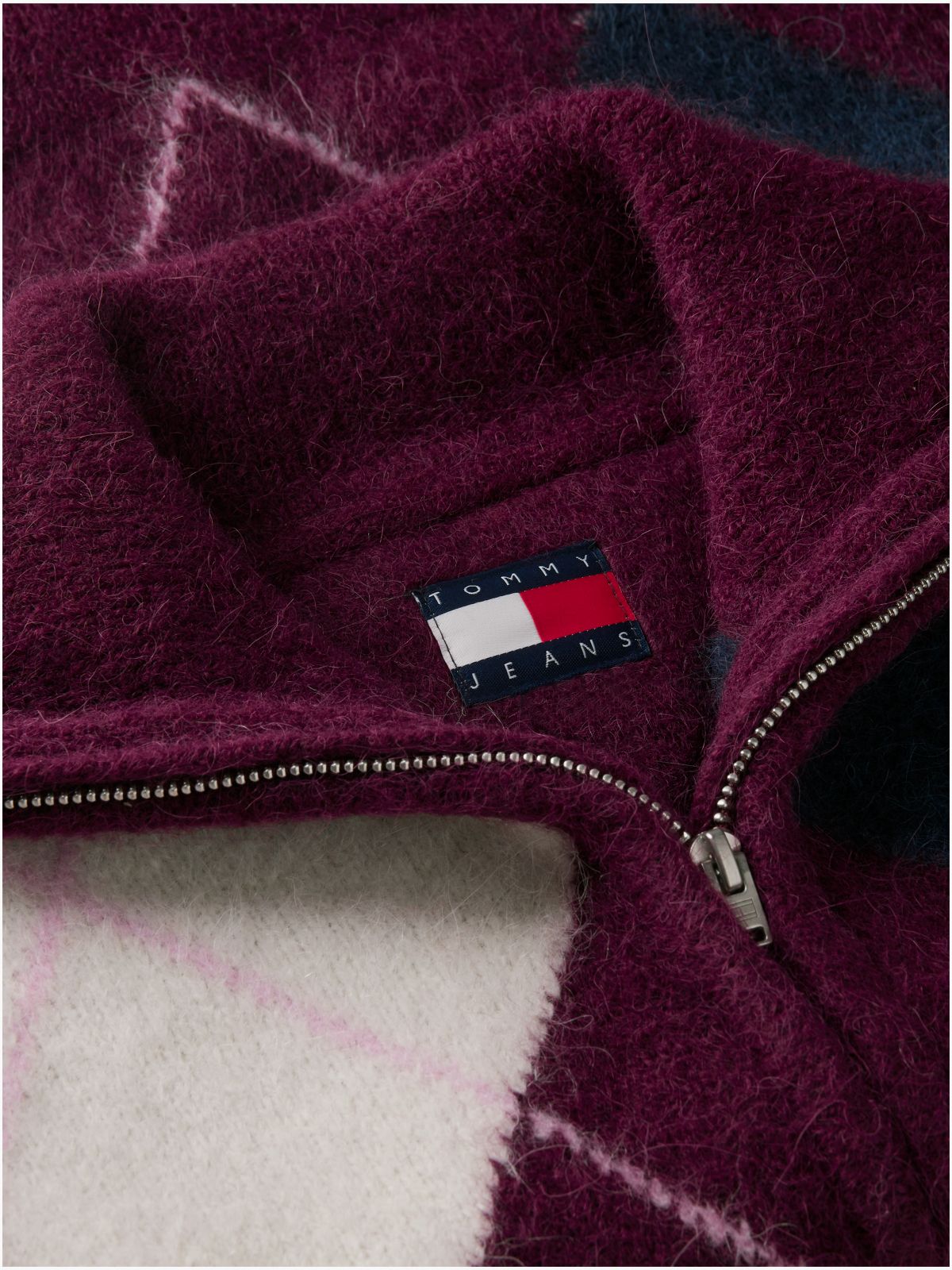 Tommy Jeans Argyle Quarter-Zip Sweater — Calypso Berry