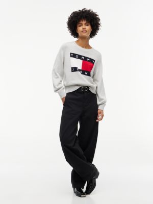 Женский свитер Tommy Jeans Intarsia Flag Logo, цвет: Ледяной серый меланжевый — фото 2
