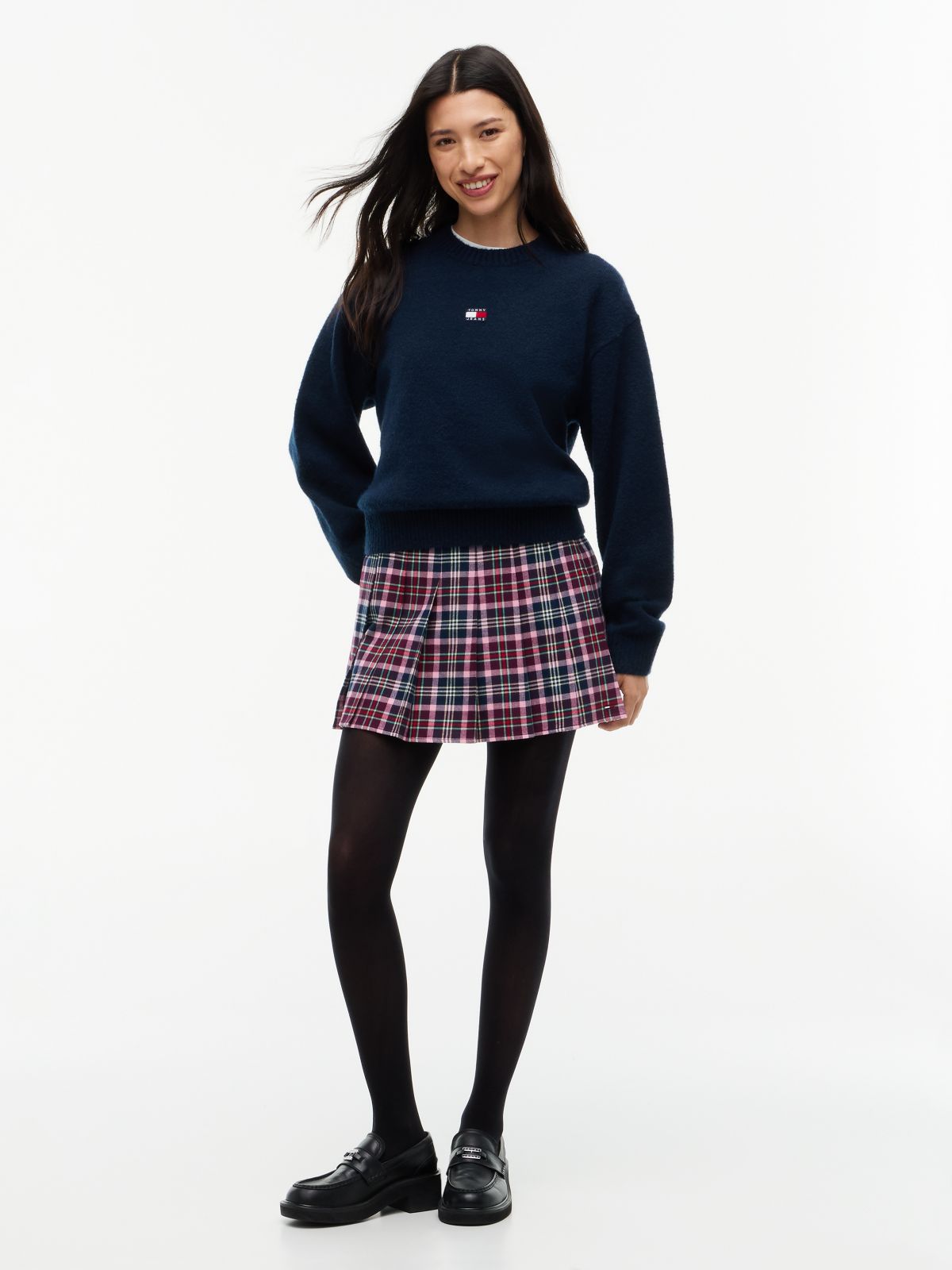 Tommy Jeans Badge Crewneck Sweater — Navy
