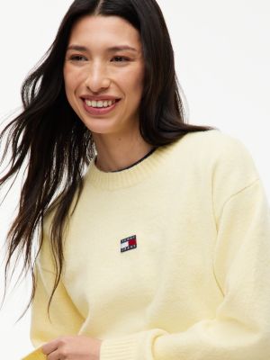 Женский свитер Tommy Jeans Badge Crewneck, цвет: Day Lily — фото 3