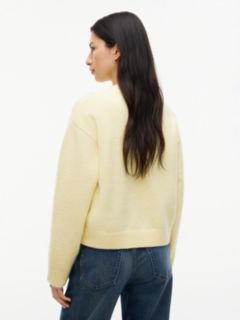 Tommy Jeans Badge Crewneck Sweater — Day Lily 4