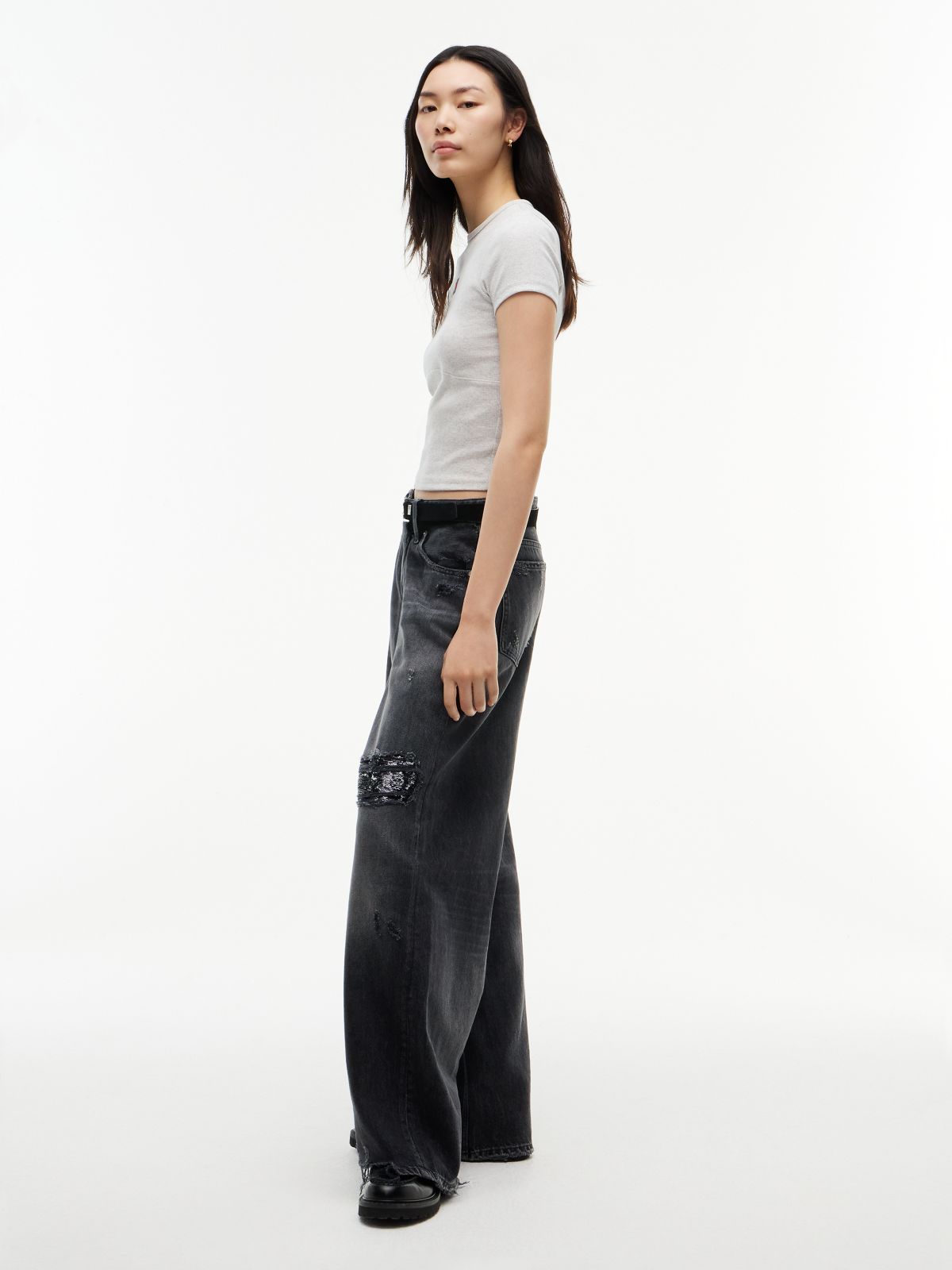 Tommy Jeans Low-Rise Baggy Jean — Denim Black