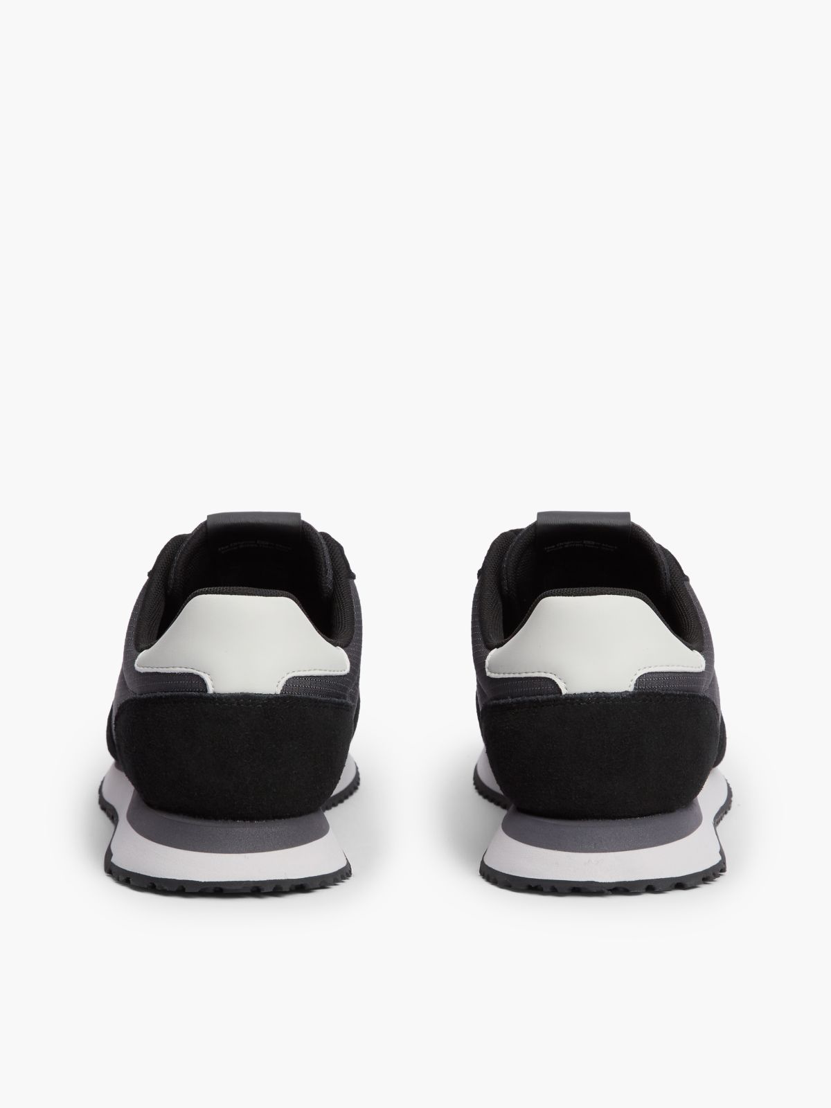 Tommy Jeans Low-Top Runner Sneaker — Washed Black / Stratus Grey