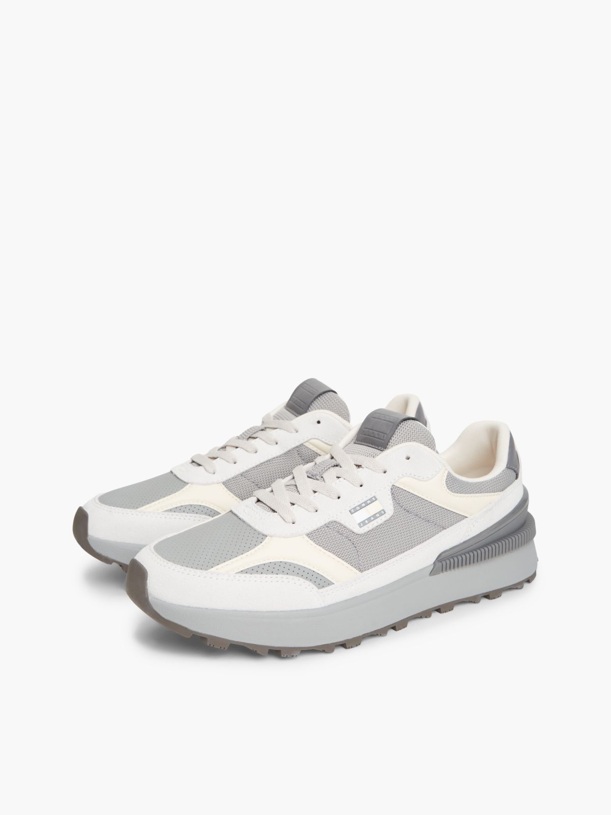 Tommy Jeans Mixed-Media Runner Sneaker — Stratus Grey