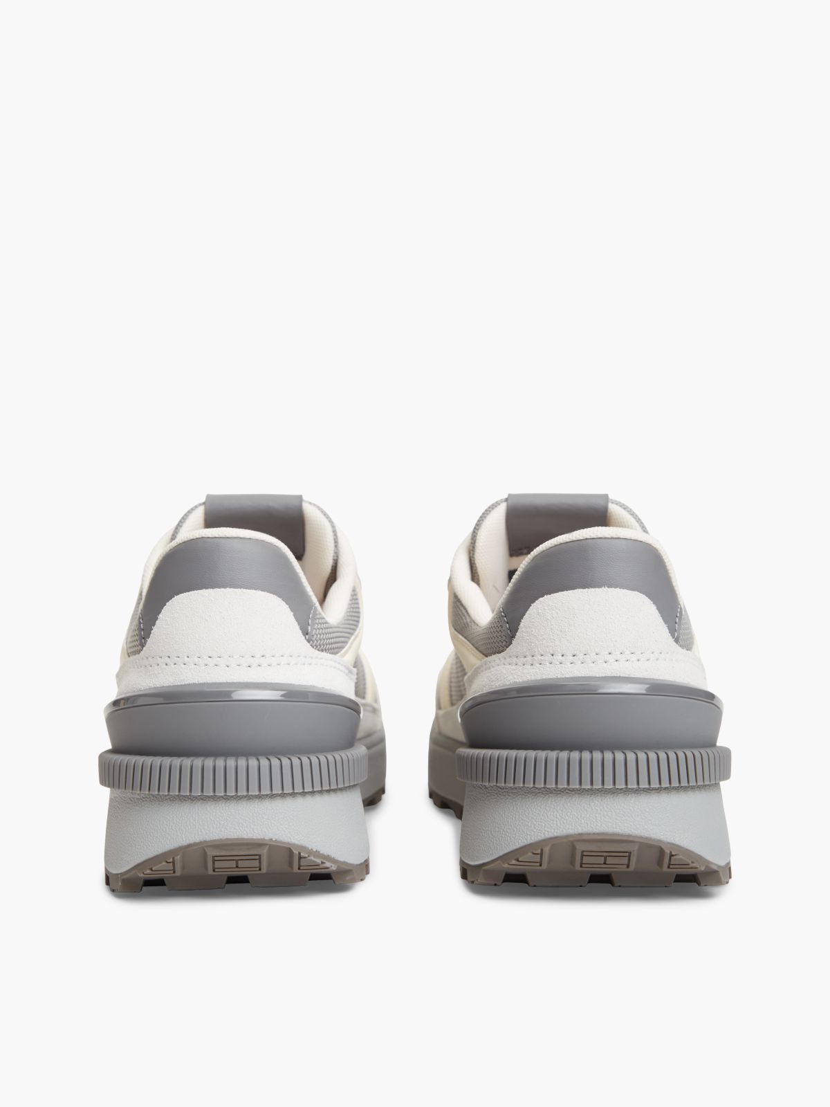 Tommy Jeans Mixed-Media Runner Sneaker — Stratus Grey
