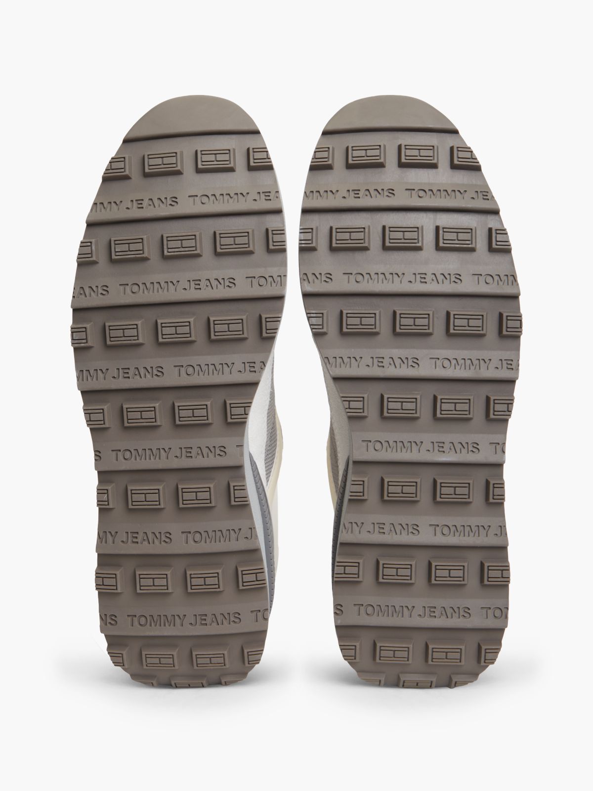 Tommy Jeans Mixed-Media Runner Sneaker — Stratus Grey