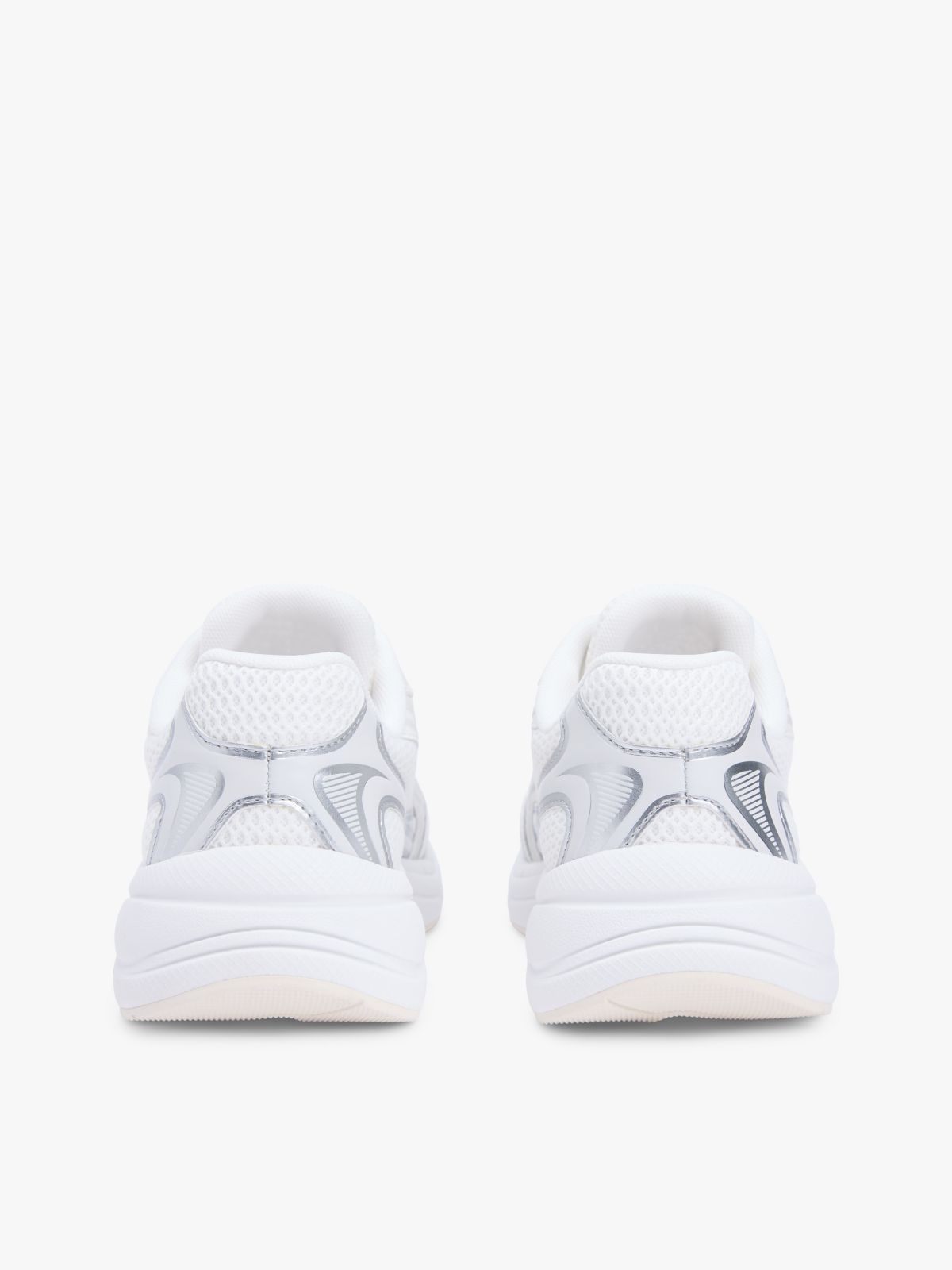 Tommy Jeans Archive Runner Sneaker — Ecru/Silver