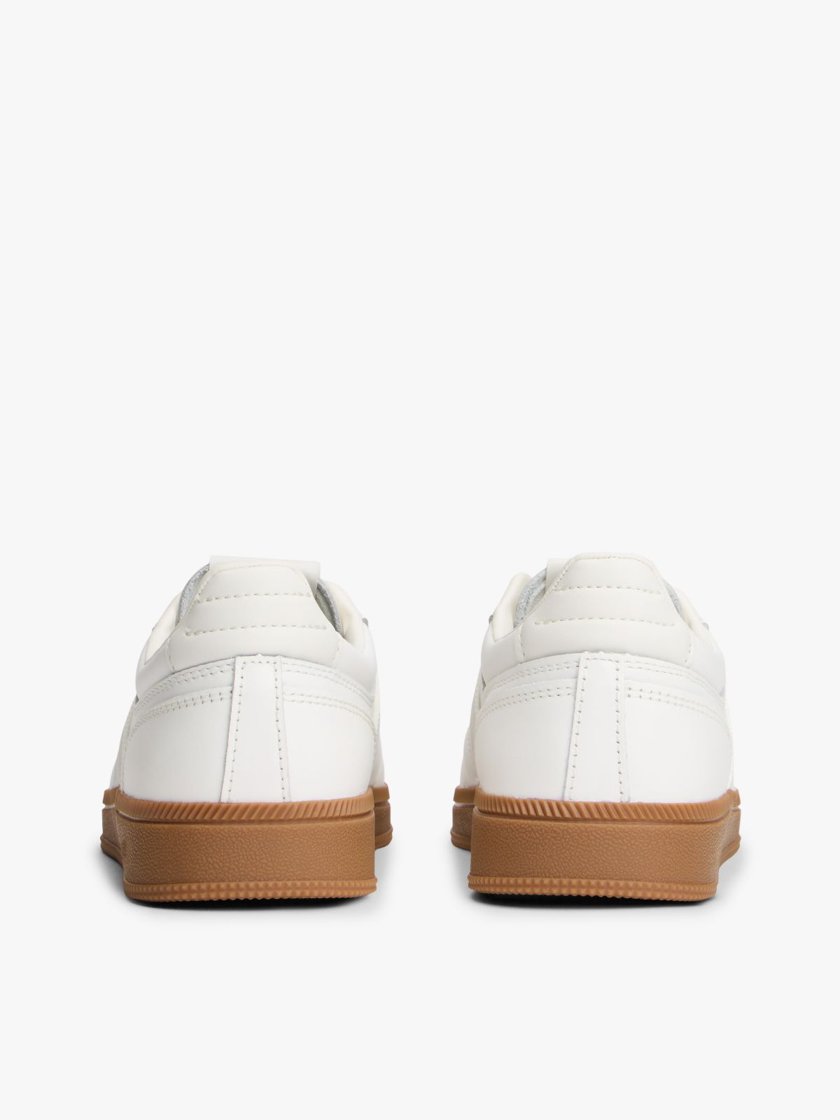 Tommy Jeans Leather Skater Sneaker — Ecru