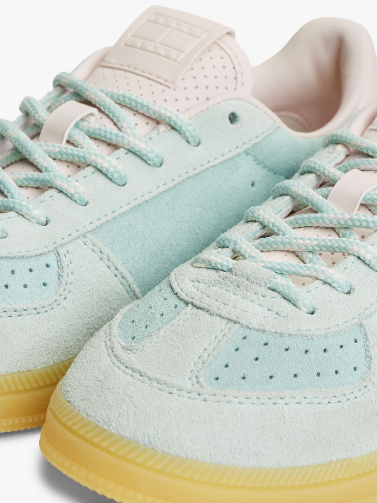 Tommy Jeans Two-Tone Suede Sneaker — Ghost Glacier