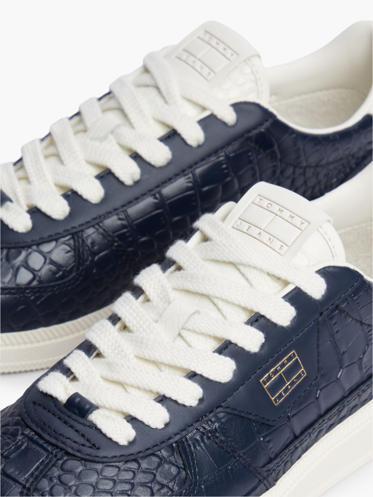 Tommy Jeans Leather Skater Sneaker — Dark Blue