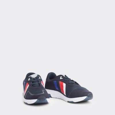 tommy hilfiger men's sparks sneakers