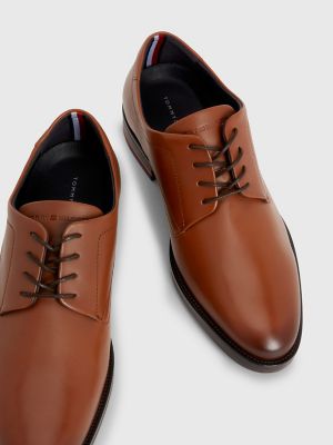 tommy hilfiger suit shoes