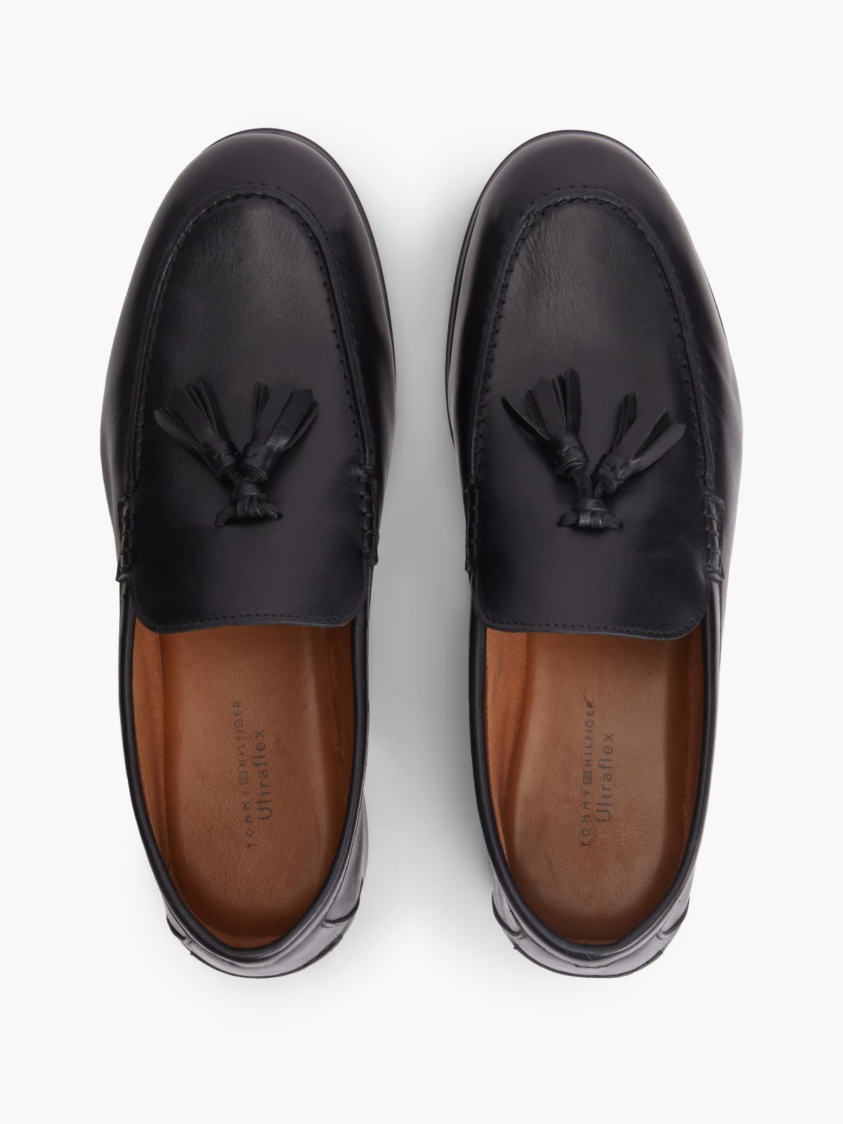 Flexible Leather Tassel Loafer — Black