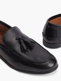 Flexible Leather Tassel Loafer — Black 6