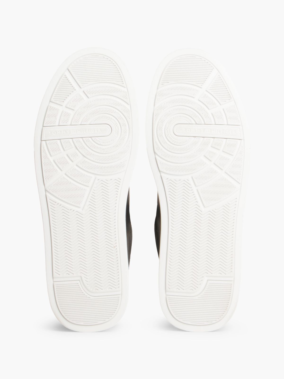 Tommy Logo Mixed-Texture Court Sneaker — Black