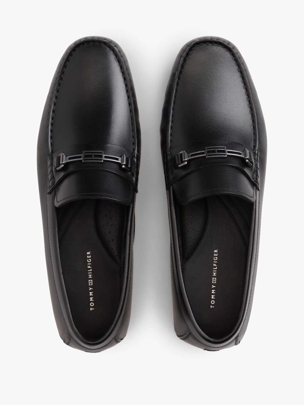 Flag Hardware Leather Driving Loafer — Black