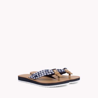 tommy hilfiger womens flip flops sale