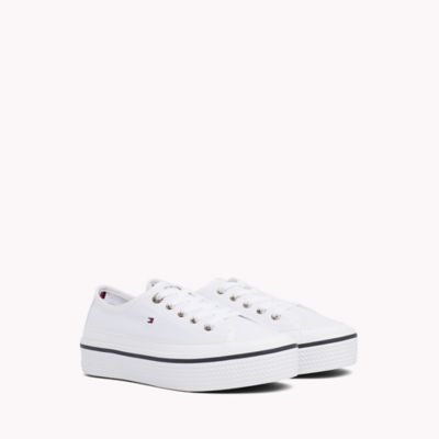 tommy hilfiger elevated sneaker