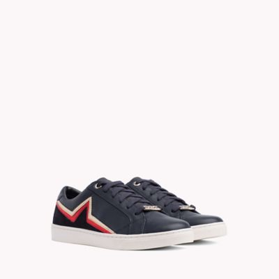 tommy essential sneakers