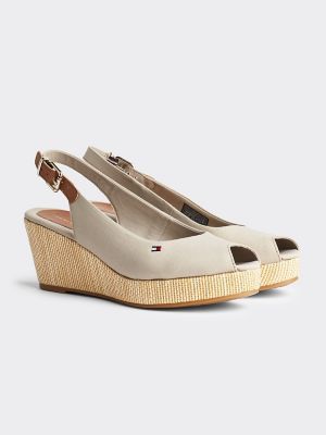 tommy hilfiger sentri strappy sandals