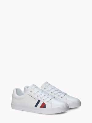 tommy hilfiger sneaker flag