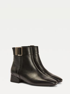 tommy hilfiger brown booties
