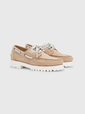 Tommy Hilfiger leather boat shoe in brown