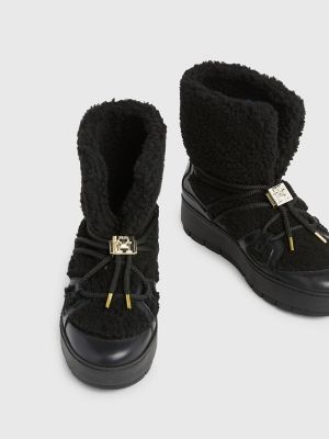 Tommy hilfiger best sale snow shoes