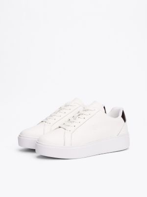 Tommy Hilfiger Women's Monogram Platform Court Sneaker - White - US 9 / EU 40