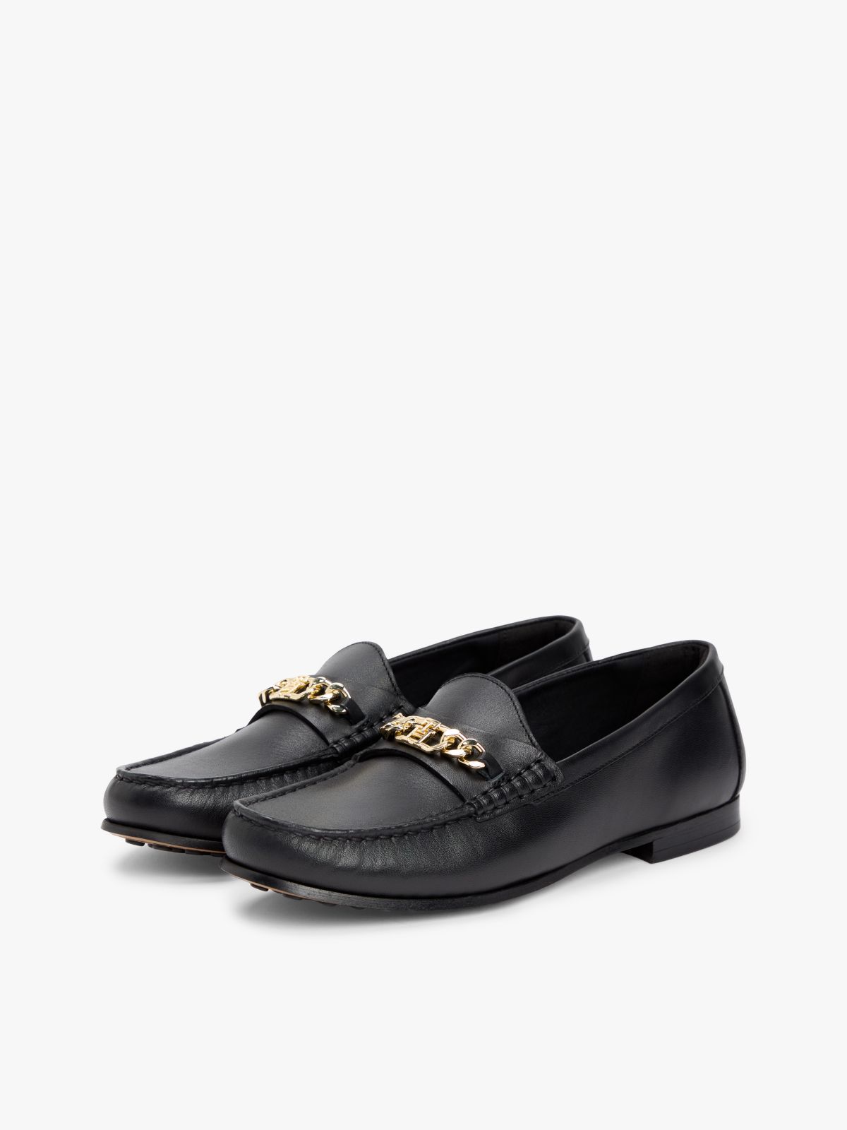 Chain-Link Leather Loafer — Black