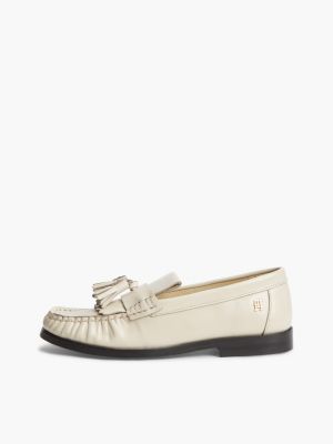 Женские туфли Tommy Hilfiger Shiny Leather Tassel Loafer, цвет: Бежевый — фото 7