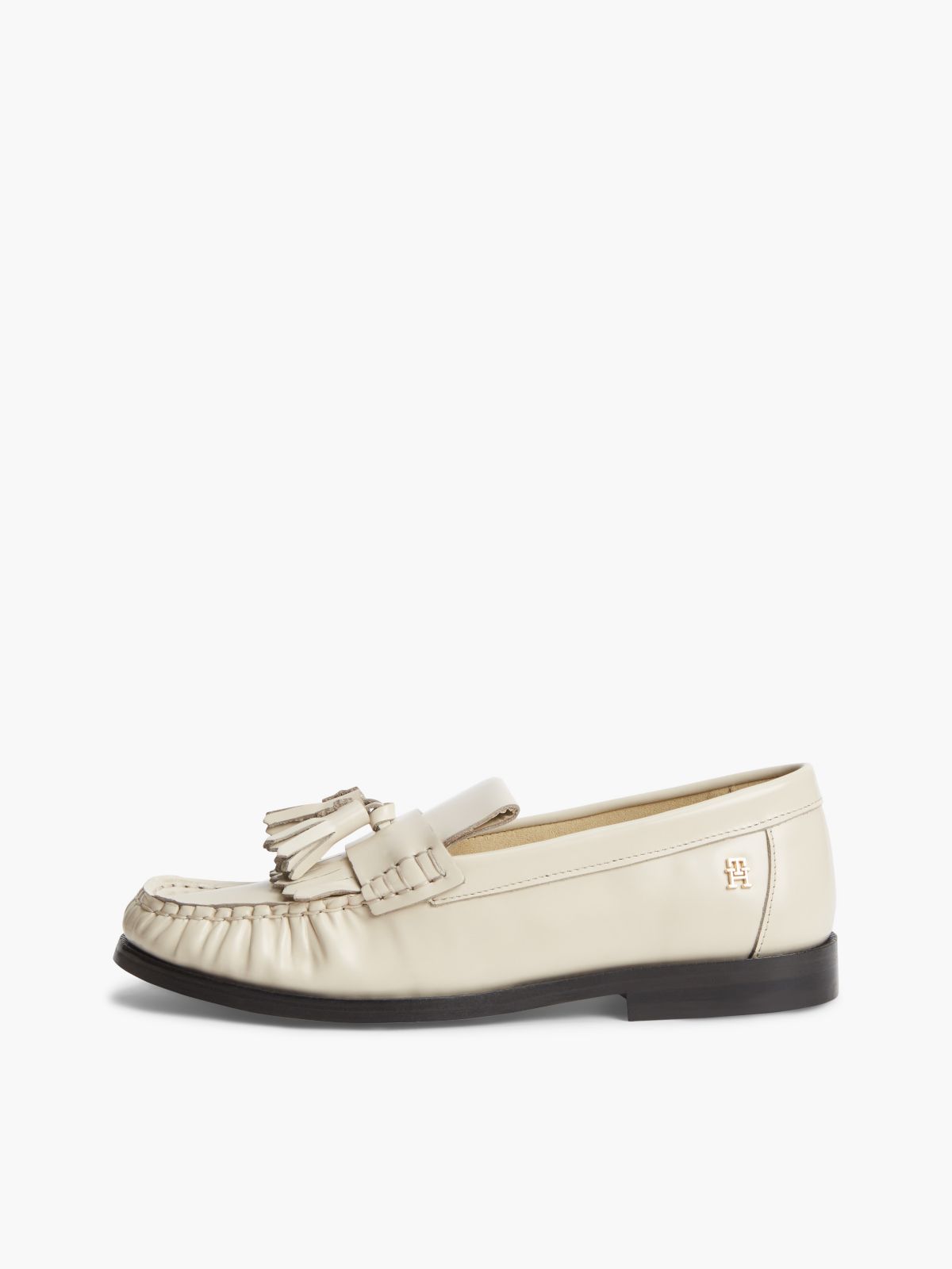 Shiny Leather Tassel Loafer — Classic Beige