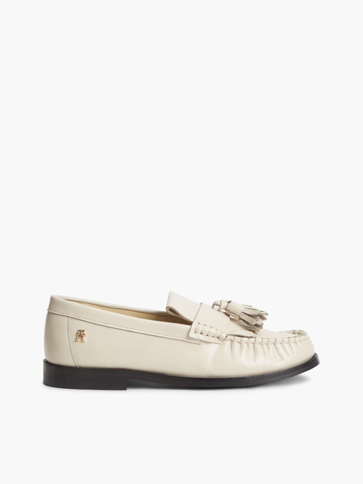 Shiny Leather Tassel Loafer — Classic Beige