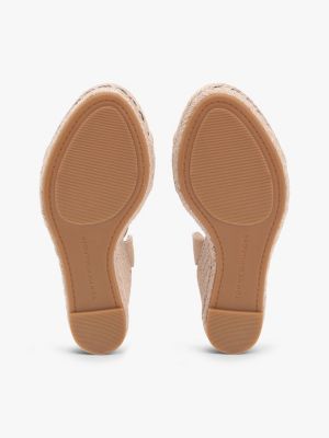 Женские сандалии Tommy Hilfiger Raffia Wedge Espadrille Sandal, цвет: Натуральный / Чёрный — фото 5