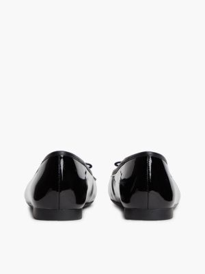 Женские балетки Tommy Hilfiger Patent Leather Ballet Flat, цвет: Чёрный — фото 4