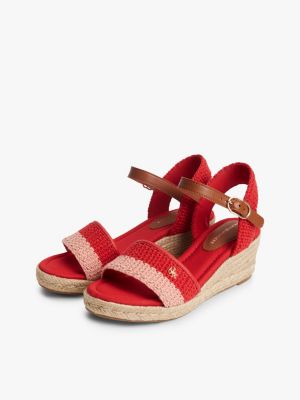 Женские сандалии Tommy Hilfiger Crochet Wedge Espadrille Sandal, цвет: Красный — фото 2