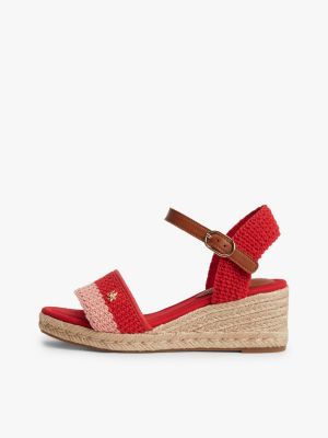 Женские сандалии Tommy Hilfiger Crochet Wedge Espadrille Sandal, цвет: Красный — фото 7