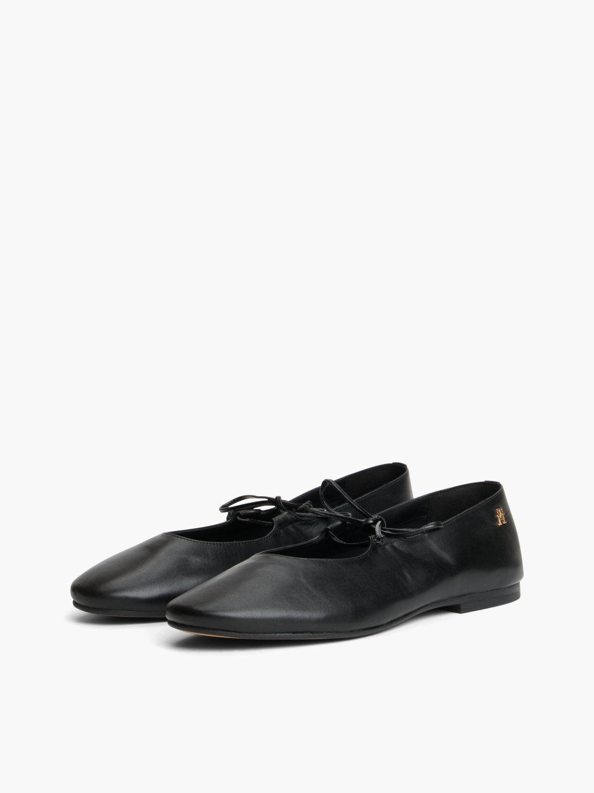 Lace-Up Leather Mary Jane Ballet Flat — Black
