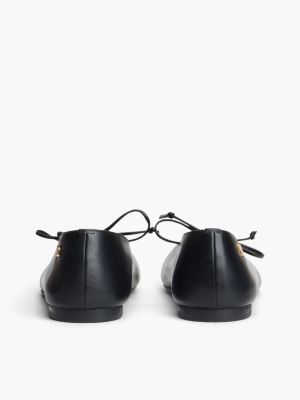 Женские балетки Tommy Hilfiger Lace-Up Leather Mary Jane Ballet Flat, цвет: Чёрный — фото 4