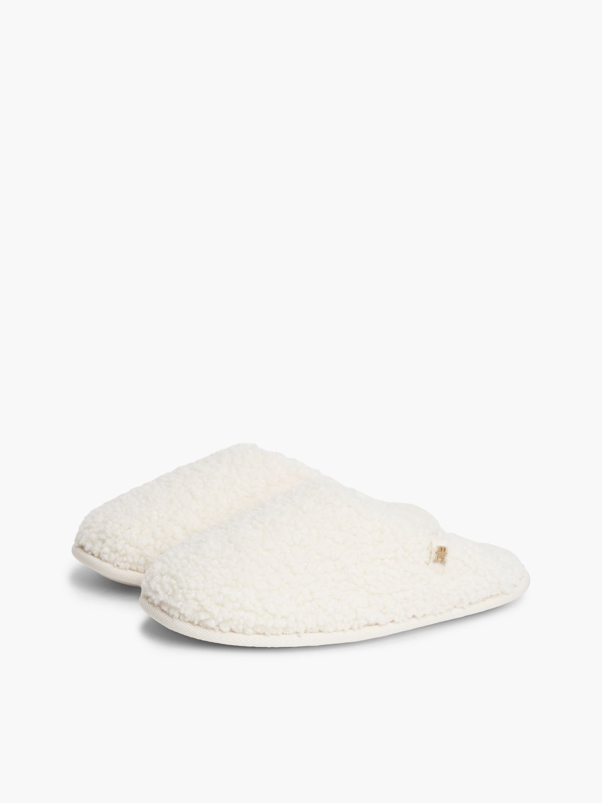 Faux Shearling House Slipper — Soft Cream