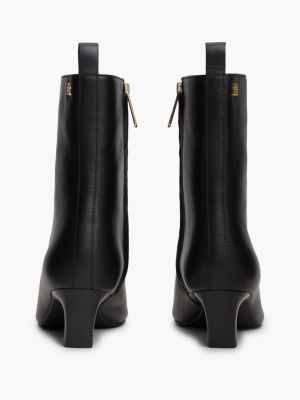 Женские ботинки Tommy Hilfiger Leather Kitten-Heel Ankle Boot, цвет: Чёрный — фото 4