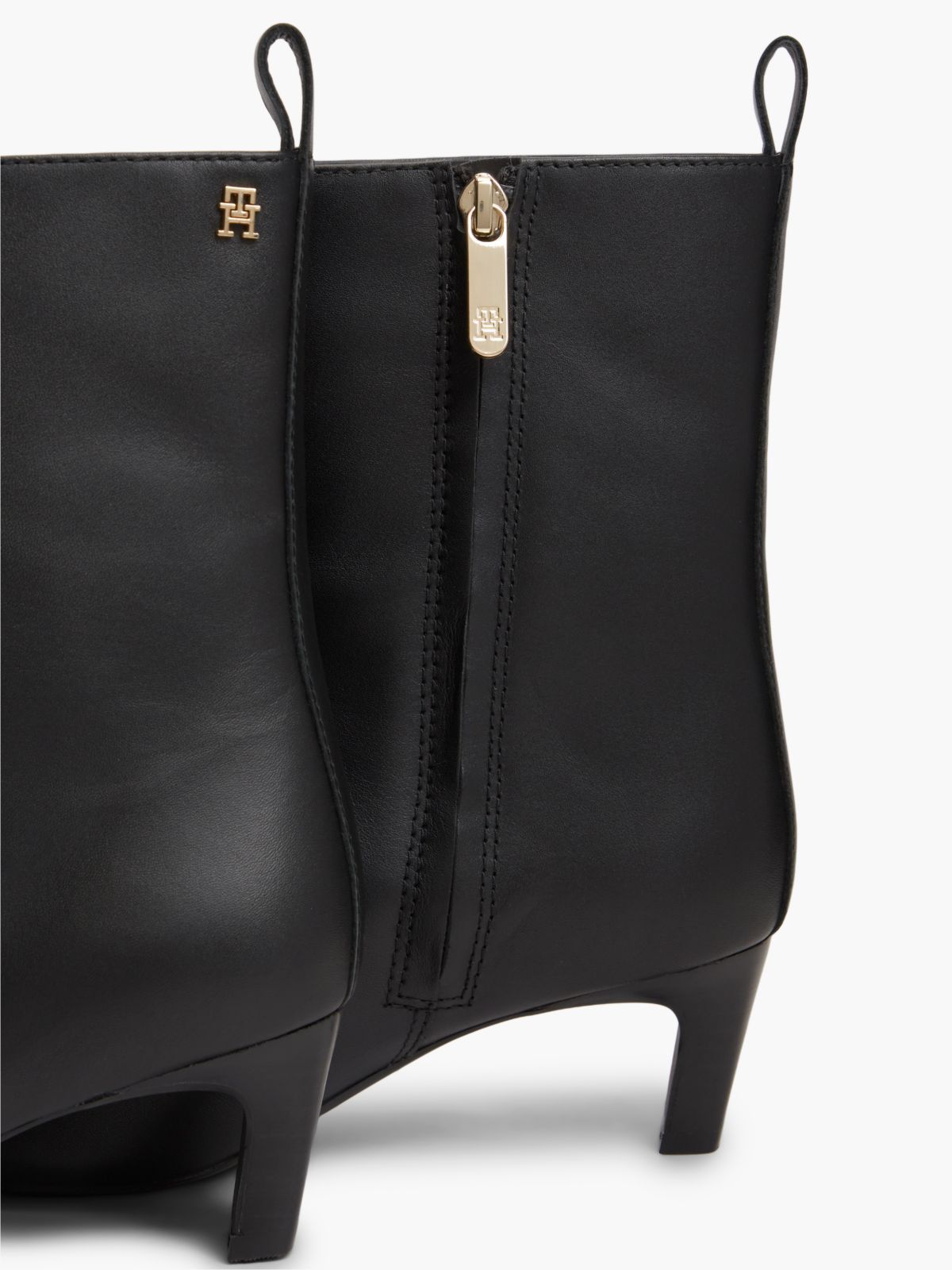 Leather Kitten-Heel Ankle Boot — Black