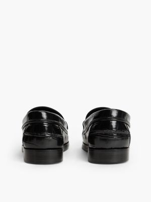Женские туфли Tommy Hilfiger Croc-Embossed Leather Penny Loafer, цвет: Чёрный — фото 4