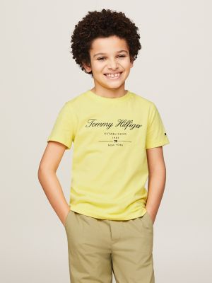 camiseta básica tommy Hilfiger original vermelha - Koltrim Kids - Loja de  Roupas importadas para bebê e kids