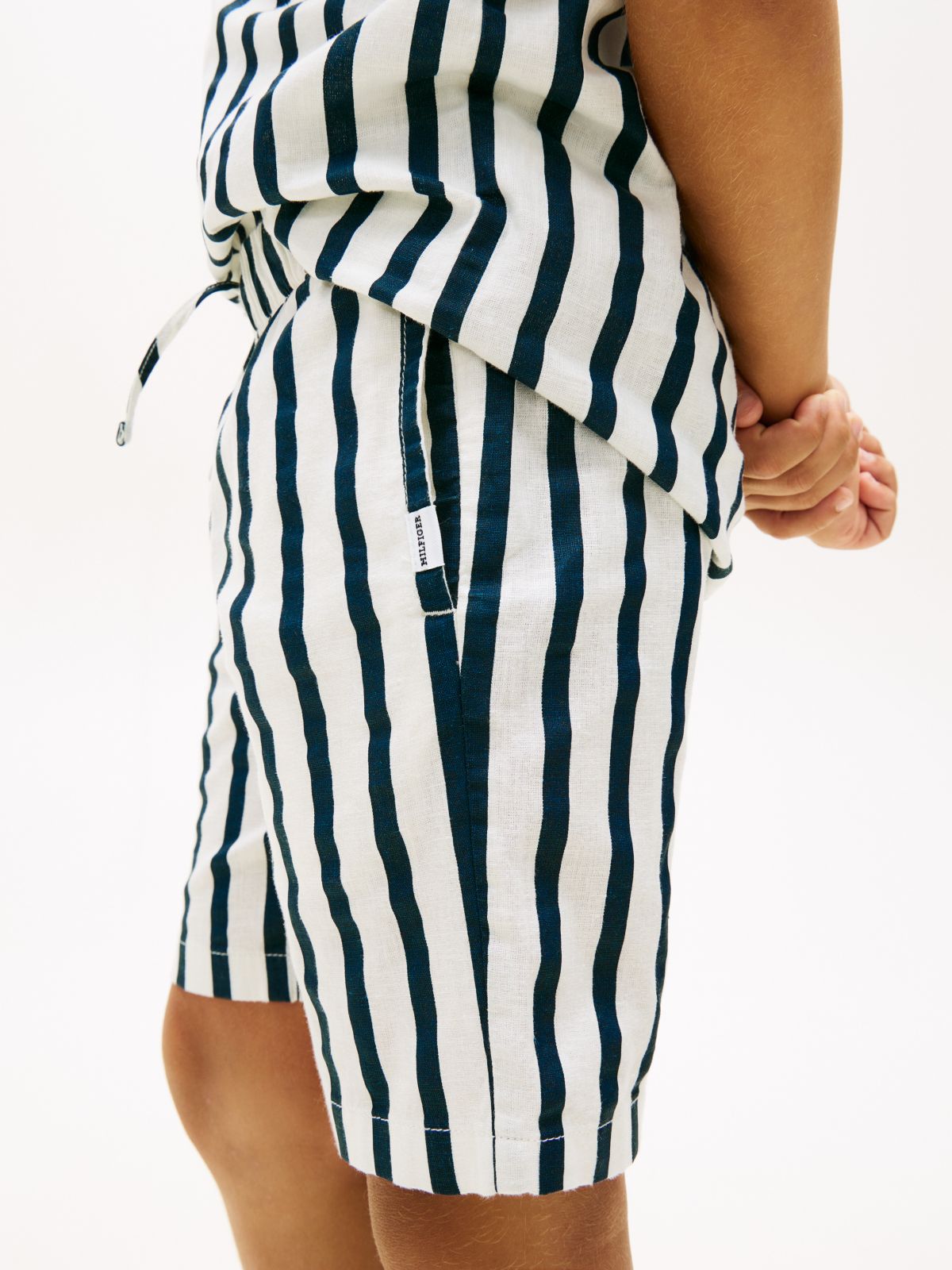 Kids' Relaxed Striped Linen-Blend Short — Navy