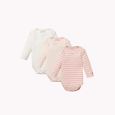 tommy hilfiger baby gift box