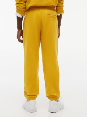Детские брюки Tommy Hilfiger Classic Badge Logo Sweatpant, цвет: Жёлтый — фото 7