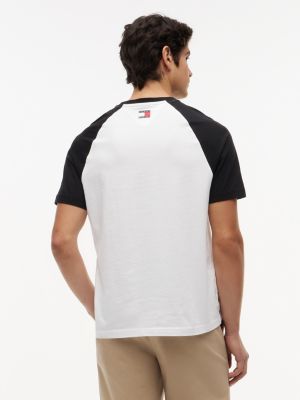 Женские футболки Tommy Hilfiger Tommy x Cadillac F1® Team Raglan T-Shirt — фото 4