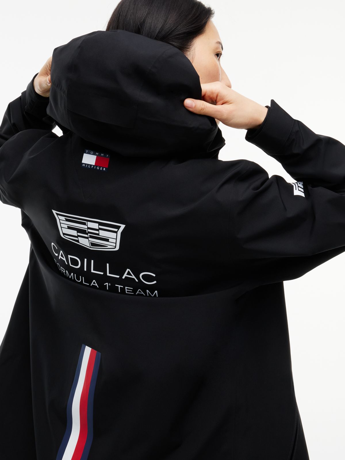 Tommy x Cadillac F1® Team Replica Windbreaker — Black